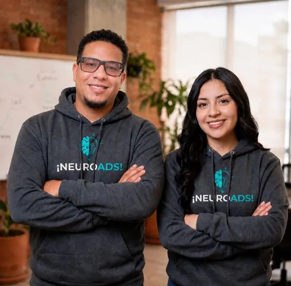 Equipo Neuroads - Luis Trias y Angélica Rivera